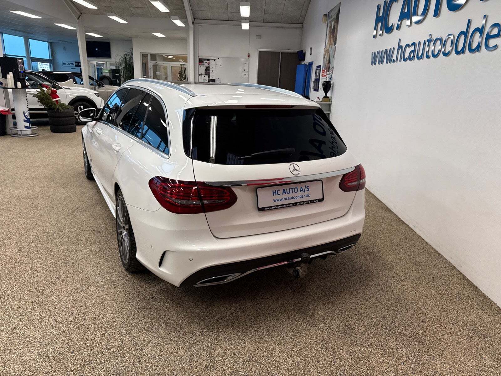 Mercedes C220 d 2,0 AMG Line stc. aut.