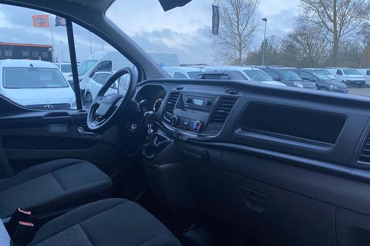 Hvid Ford Transit Custom 300 L2 fra 2023