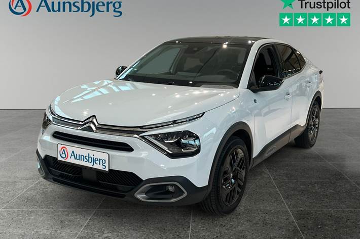 Hvid Citroën ë-C4 X fra 2024 set udefra