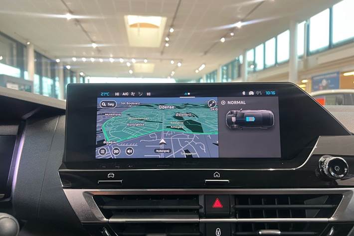 Hvid Citroën ë-C4 X fra 2024