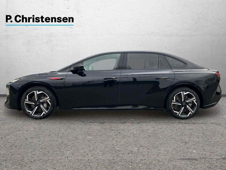 Hongqi EH7 111 Exclusive