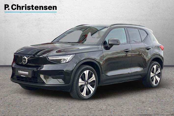 Sort Volvo XC40 fra 2022 set udefra