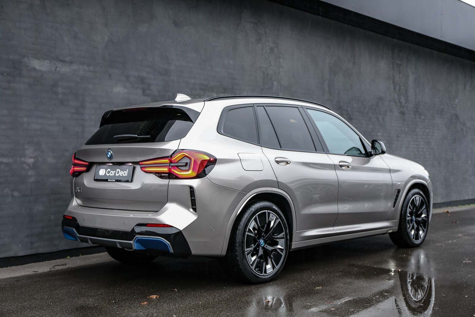 BMW iX3 Charged M-Sport