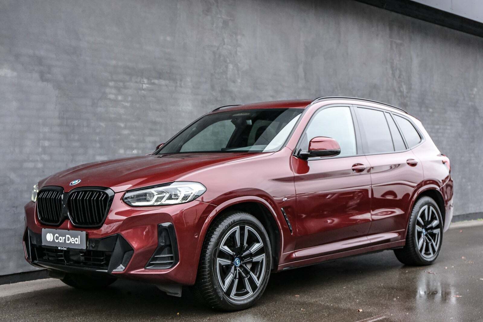 BMW iX3 Charged M-Sport
