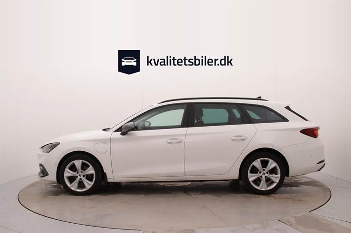 Hvid Seat Leon fra 2021