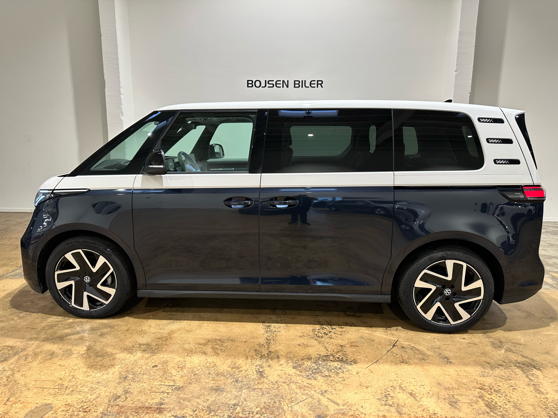 VW ID.Buzz EL Pro 204HK Aut.