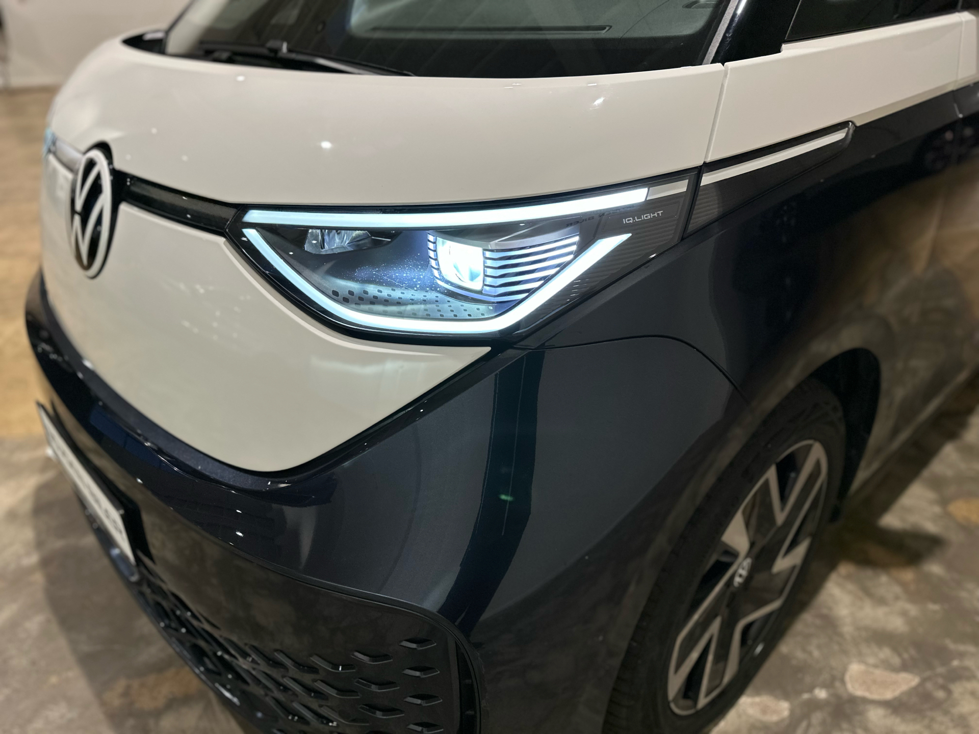 VW ID.Buzz EL Pro 204HK Aut.