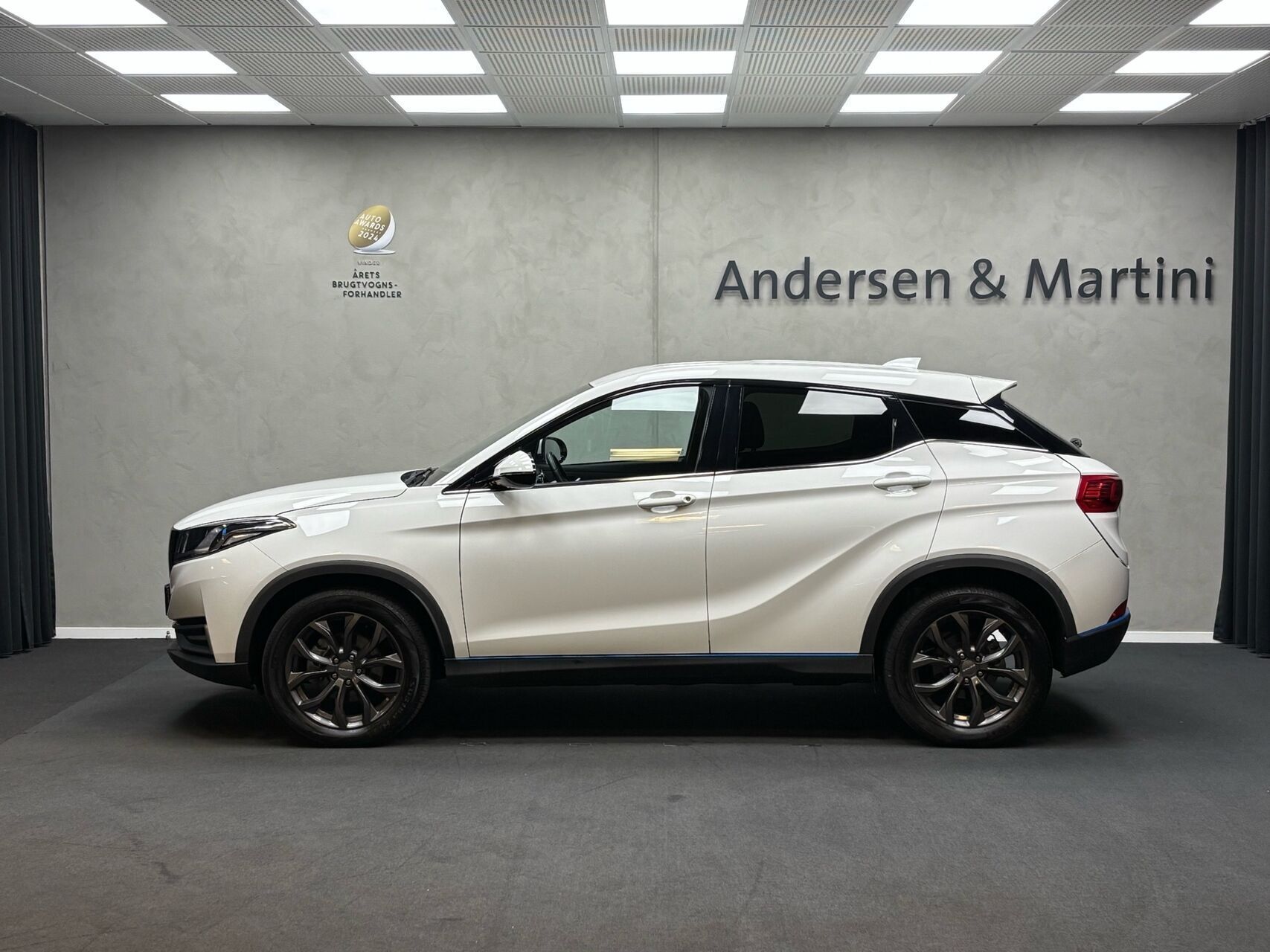 Seres 3 EL 163HK 5d Aut.