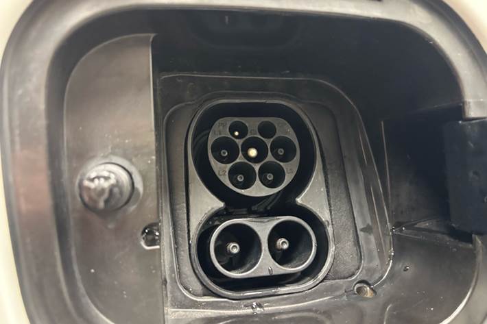 Hvid Seres 3 fra 2022