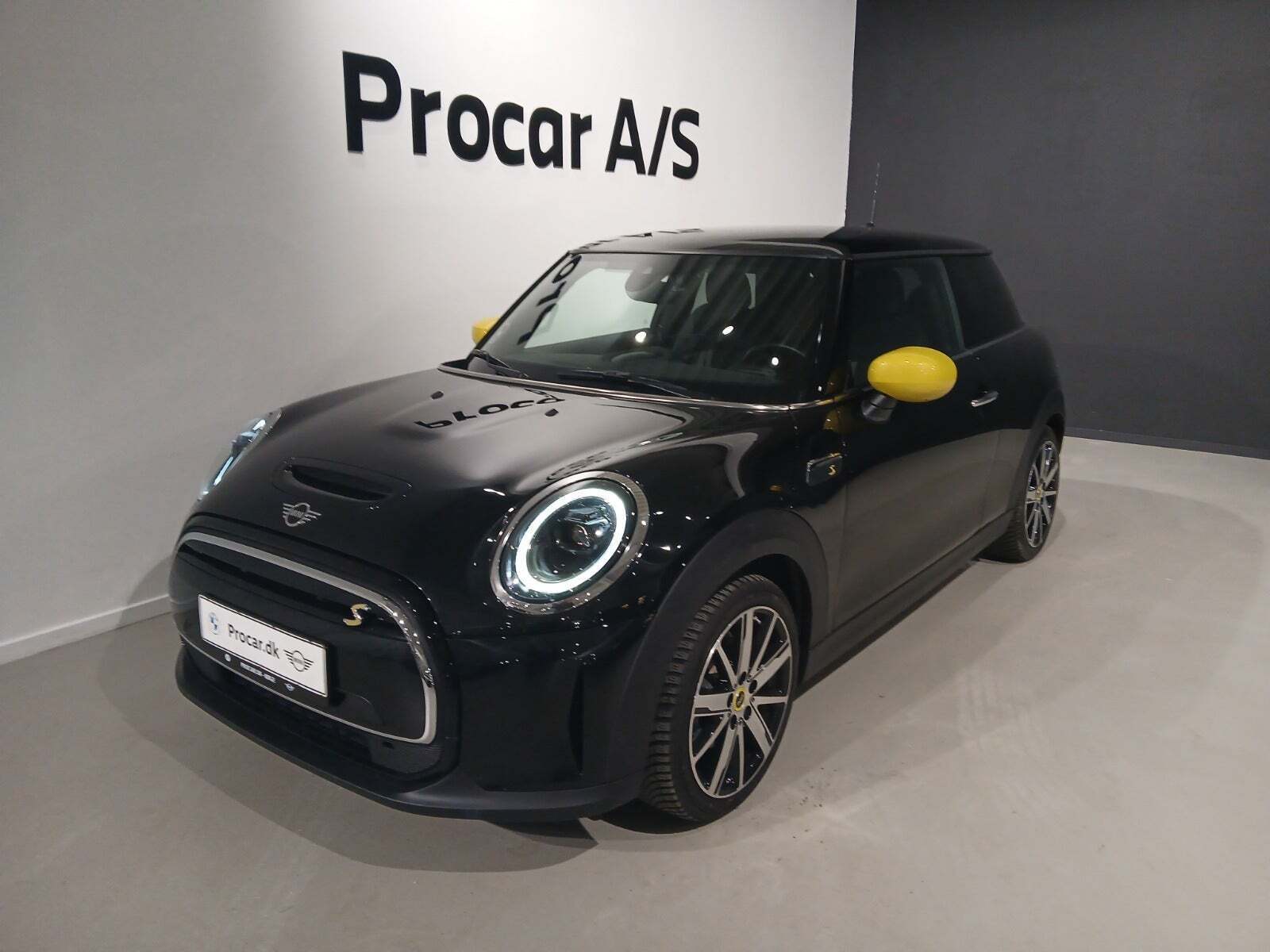 Mini Cooper SE Yours Trim