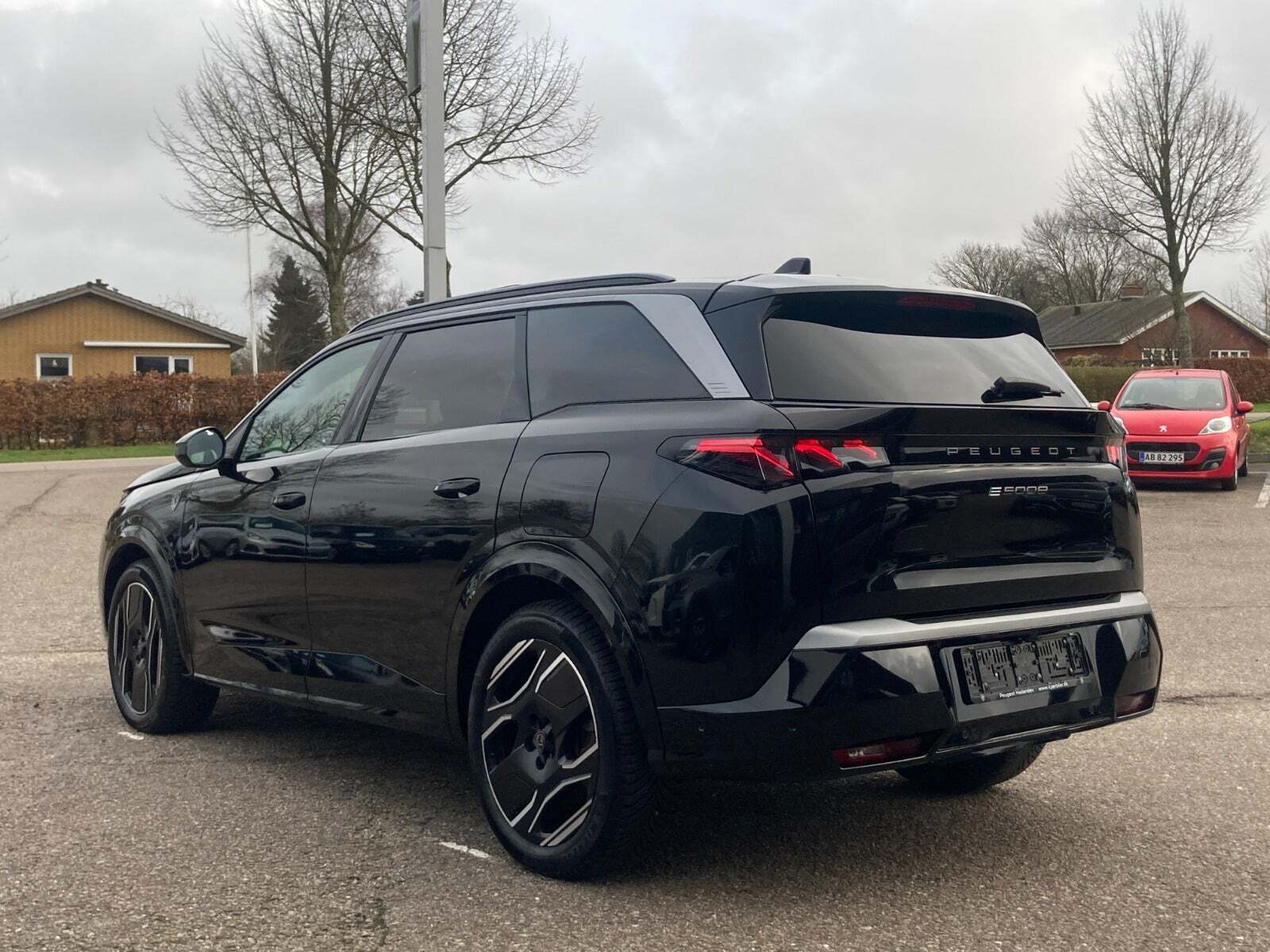 Peugeot e-5008 77 GT Pack 7prs