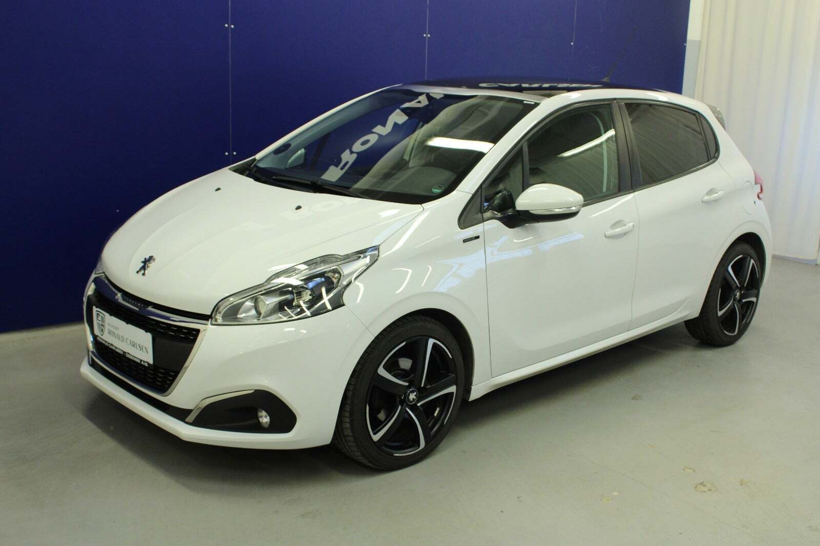 Peugeot 208 1,5 BlueHDi 100 Signature Sky