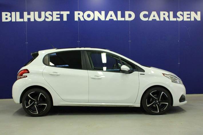 Hvid Peugeot 208 fra 2018
