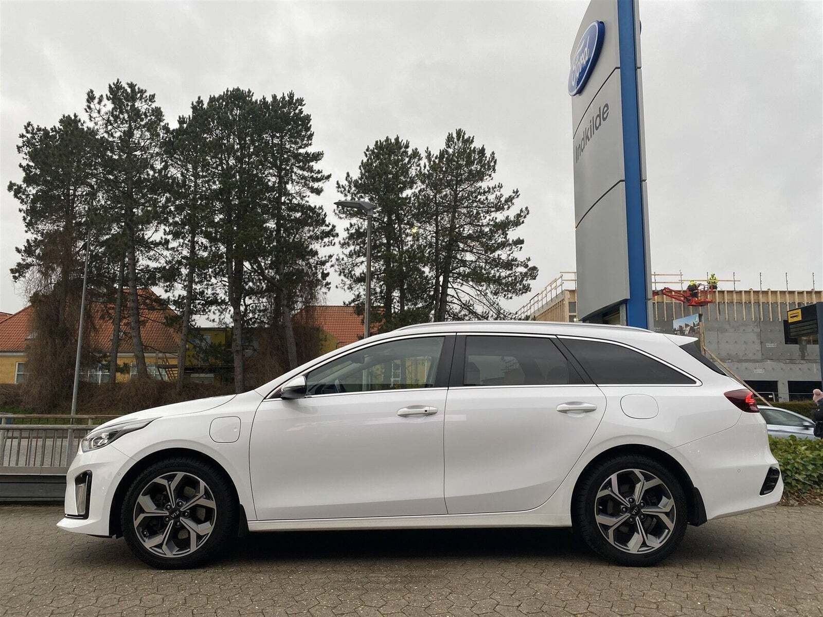 Kia Ceed 1,6 PHEV Upgrade SW DCT