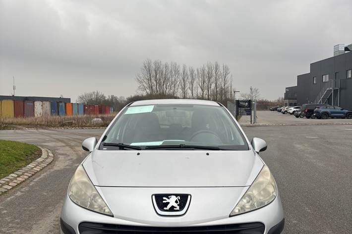undefined Peugeot 207 fra 2008