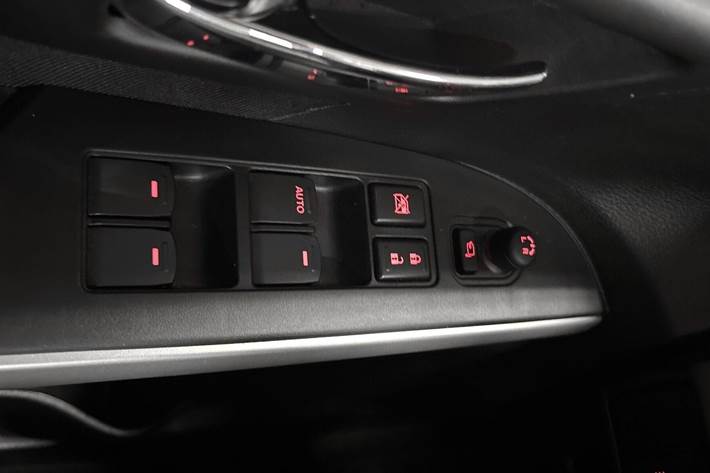 Grå Suzuki S-Cross fra 2021