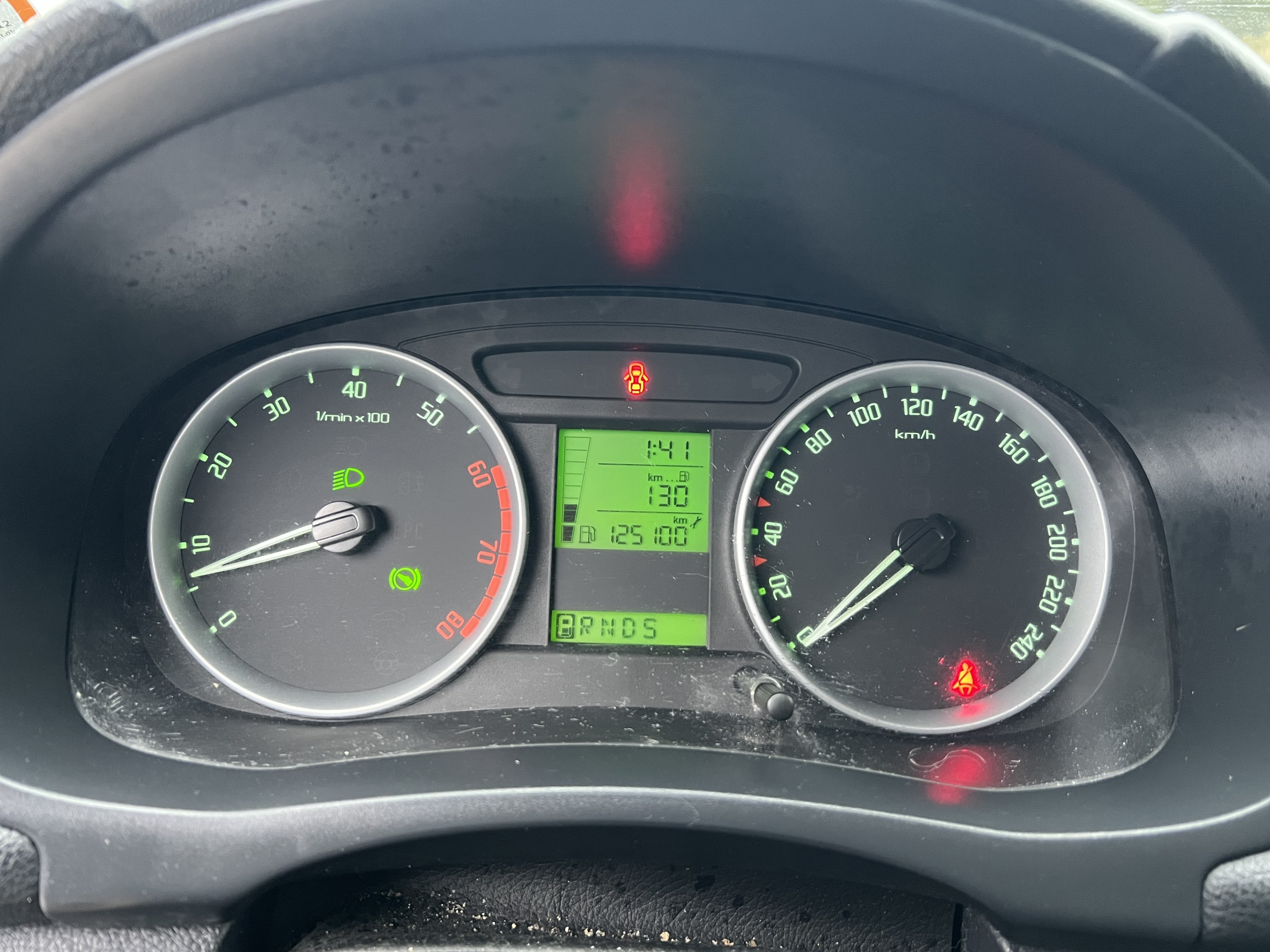 Hvid Skoda Roomster fra 2007