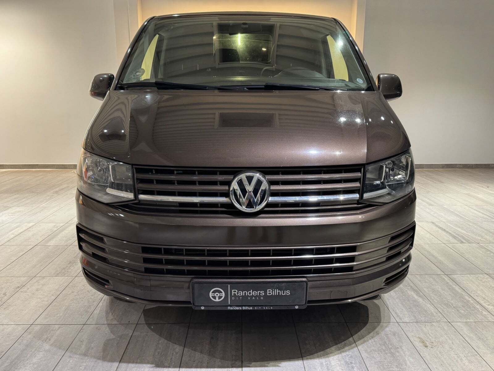 VW Transporter 2,0 TDi 150 Kassevogn DSG kort