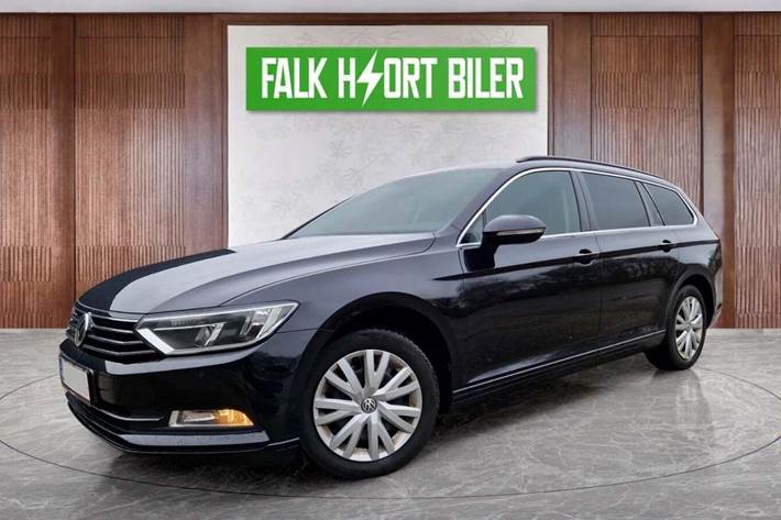 Sort VW Passat fra 2017