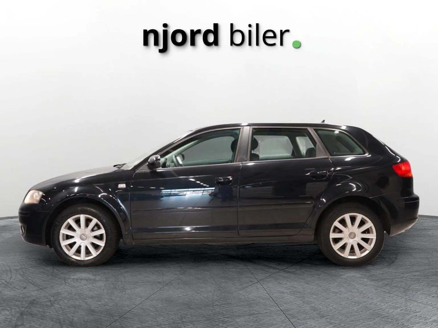 Audi A3 2,0 TDi 140 Ambiente Sportback DSG