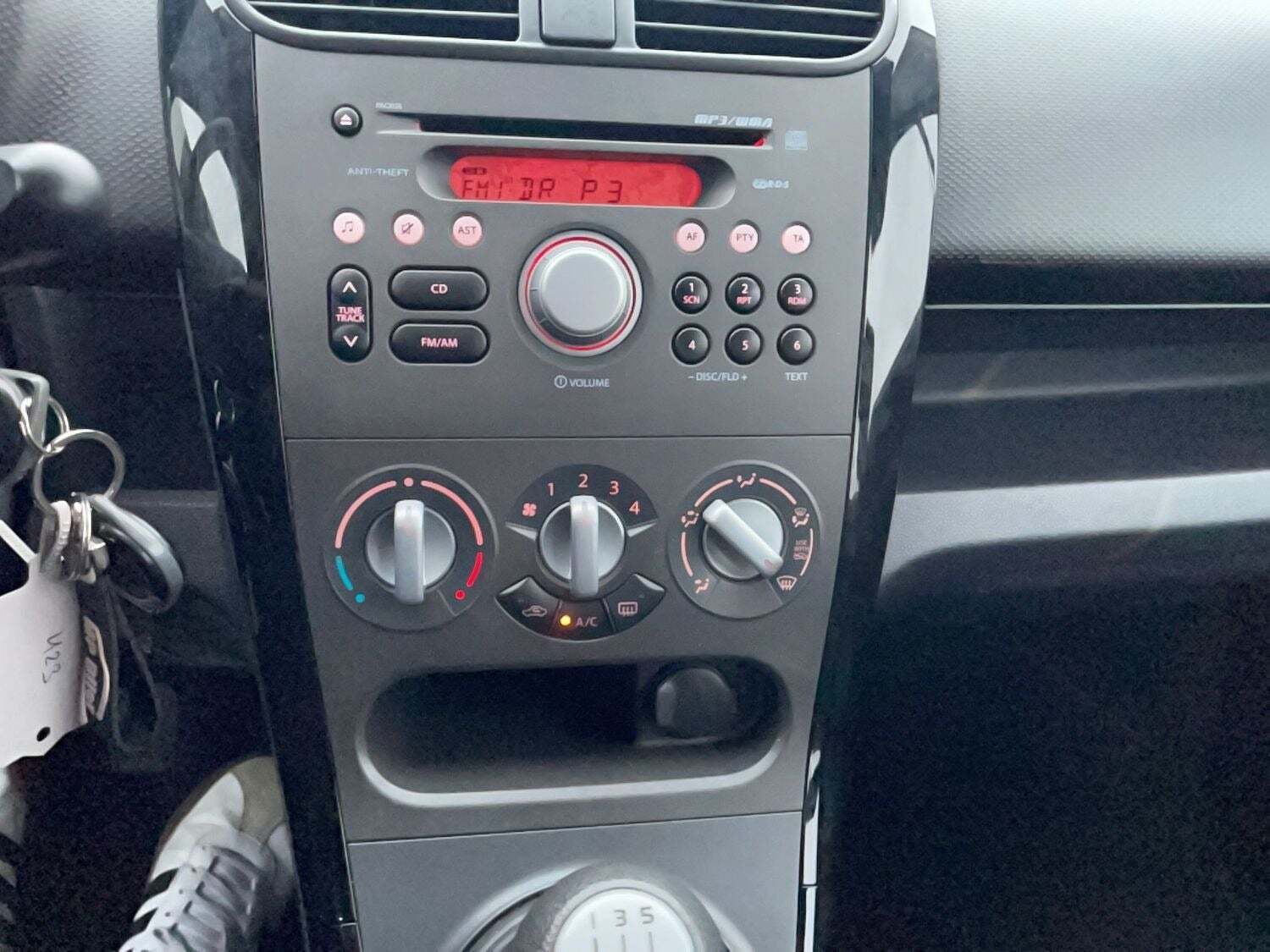 Suzuki Splash 1,0 GL