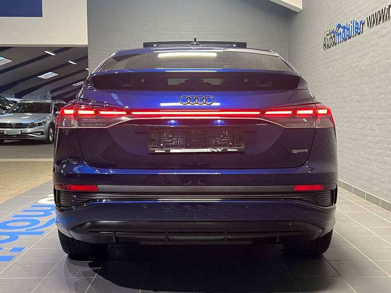 Audi Q4 e-tron 45 S-line Sportback quattro