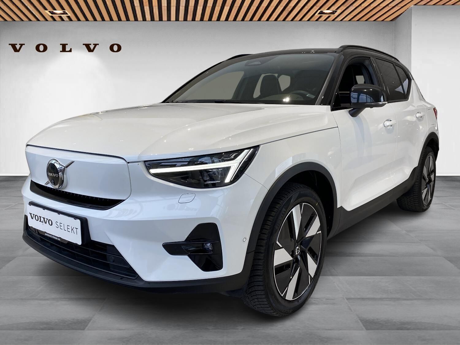 Volvo XC40 Recharge Twin Ultimate AWD 408HK 5d Aut.