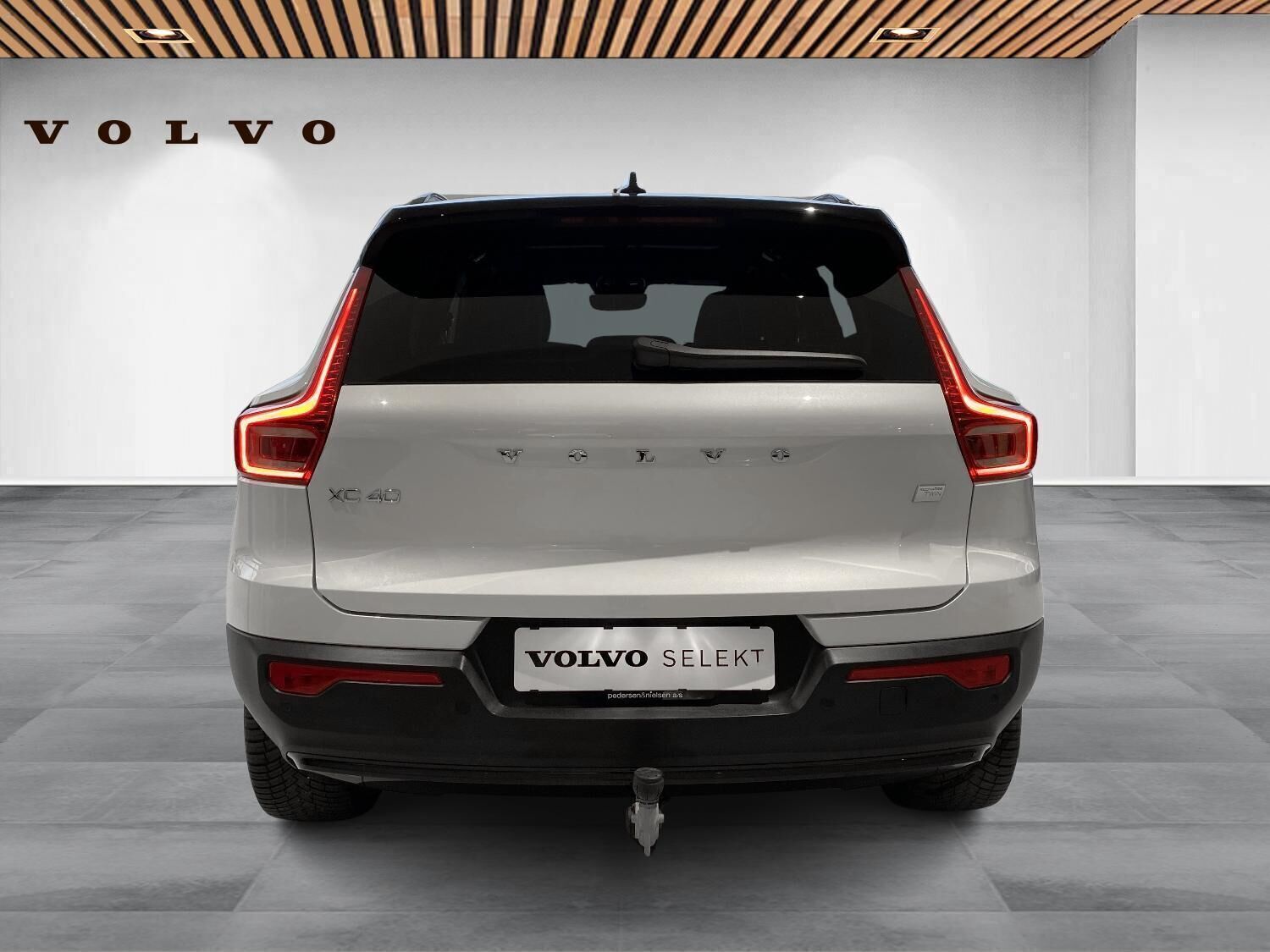 Volvo XC40 Recharge Twin Ultimate AWD 408HK 5d Aut.