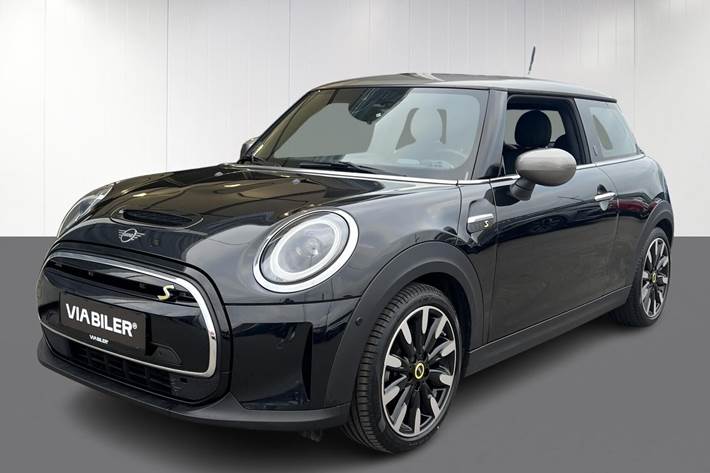 Sort Mini Cooper fra 2022 set udefra