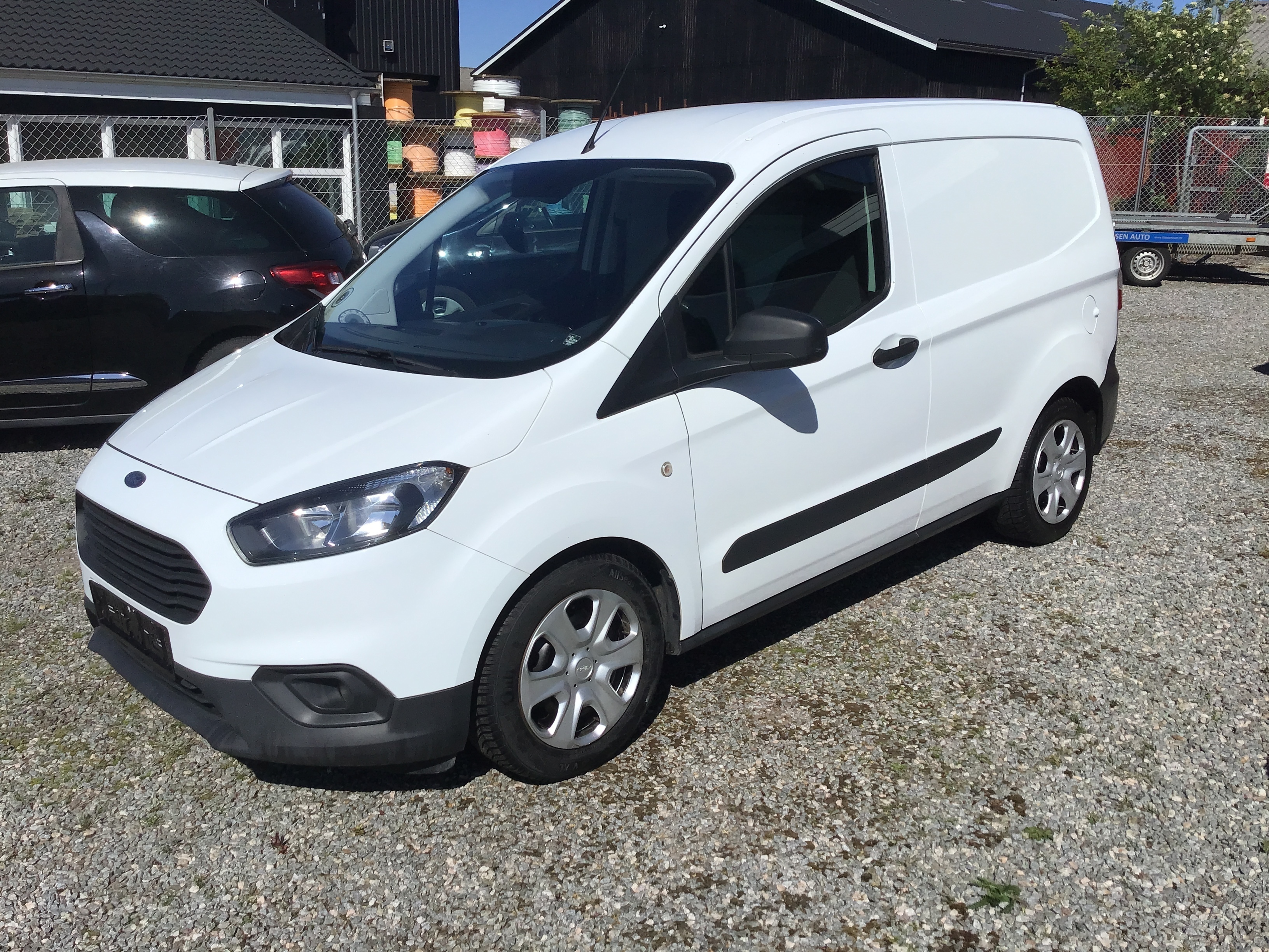 undefined Ford Transit Courier fra 2019