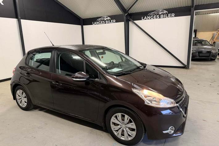 undefined Peugeot 208 fra 2012