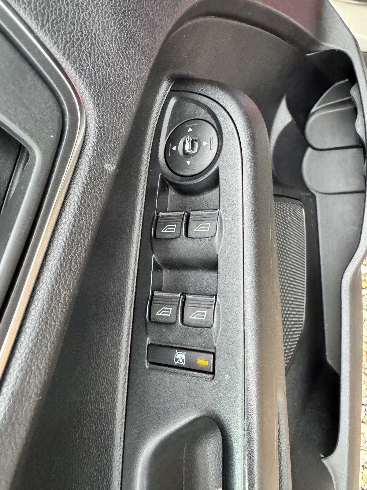 Grøn Ford B-MAX fra 2013