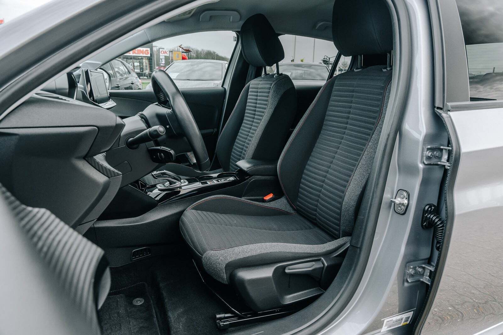 Peugeot e-208 50 Active Pack