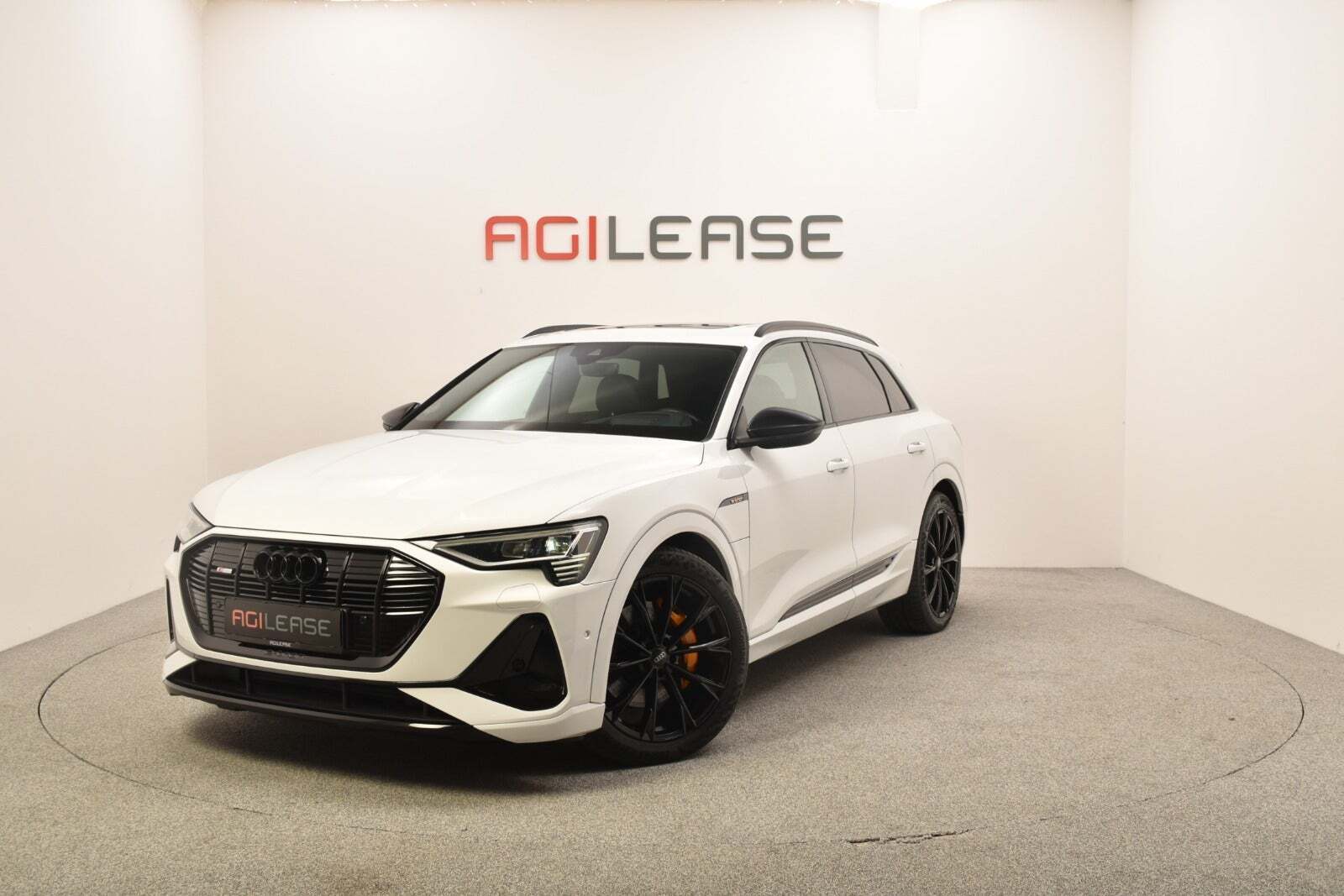 Audi e-tron 55 S-line quattro
