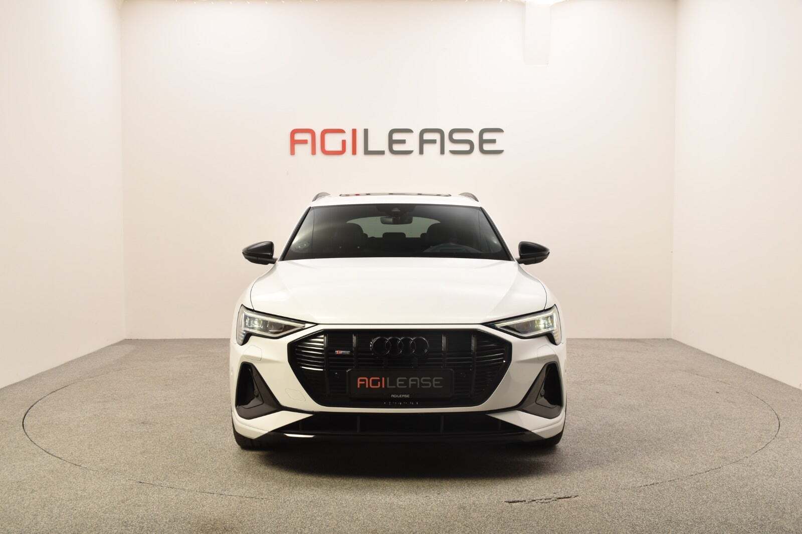 Audi e-tron 55 S-line quattro