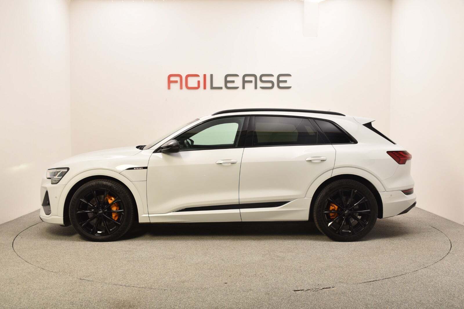 Audi e-tron 55 S-line quattro