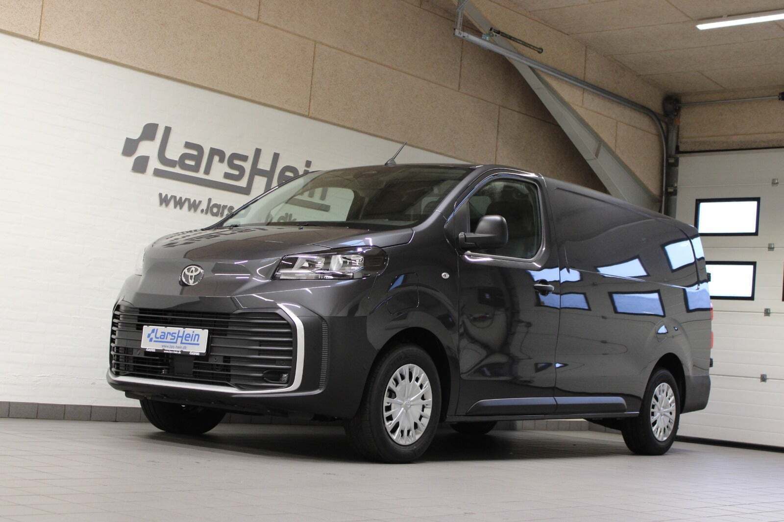 Toyota ProAce 75 Long Comfort Master