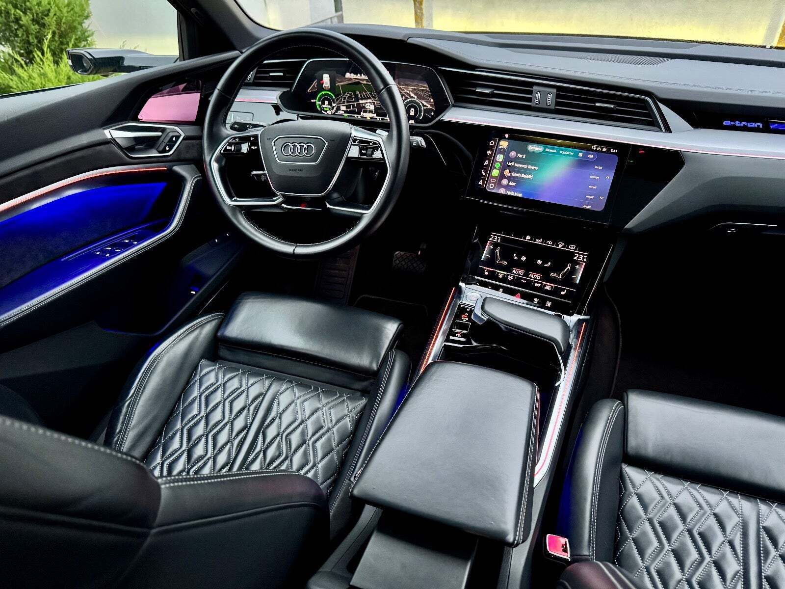 Sort Audi e-tron fra 2020