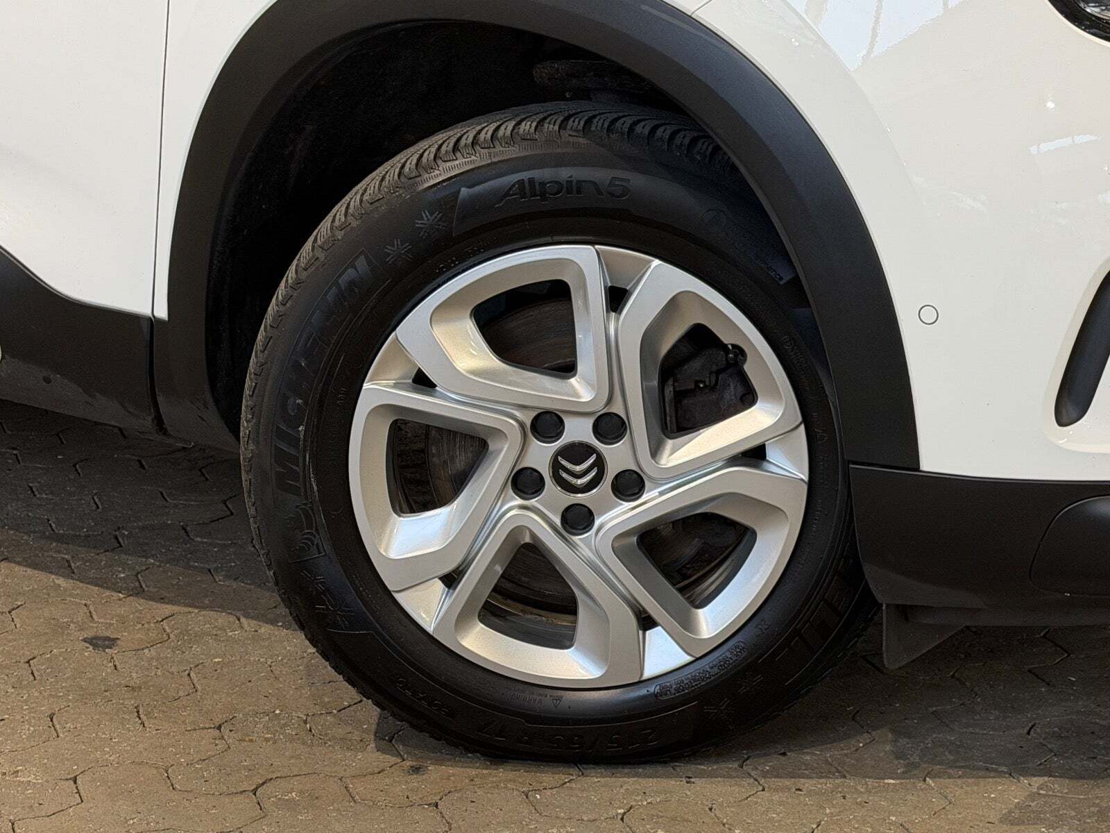 Citroën C5 Aircross 1,6 Hybrid Shine EAT8