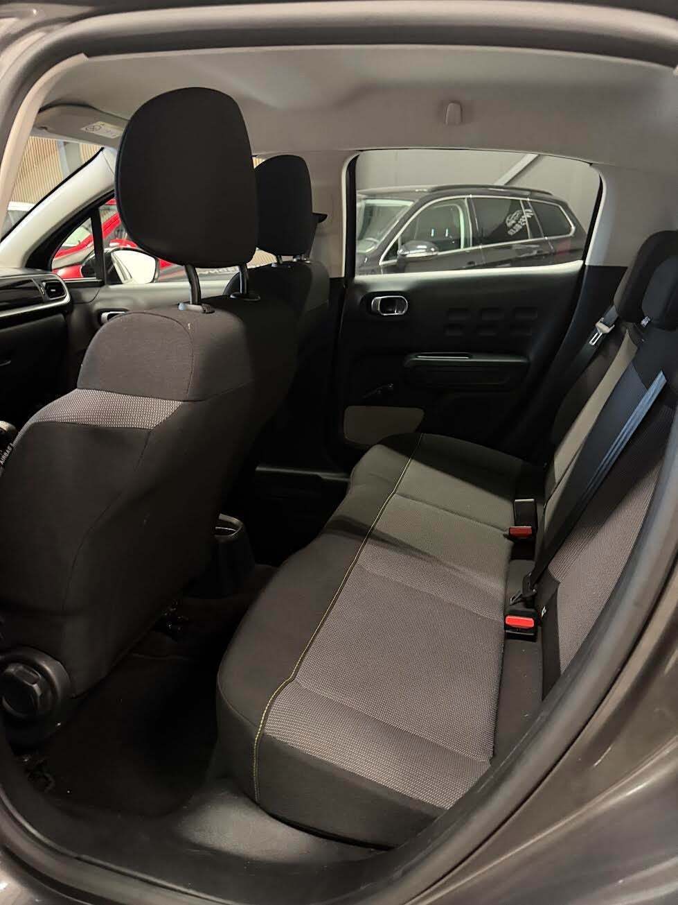 Grå Citroën C3 fra 2019