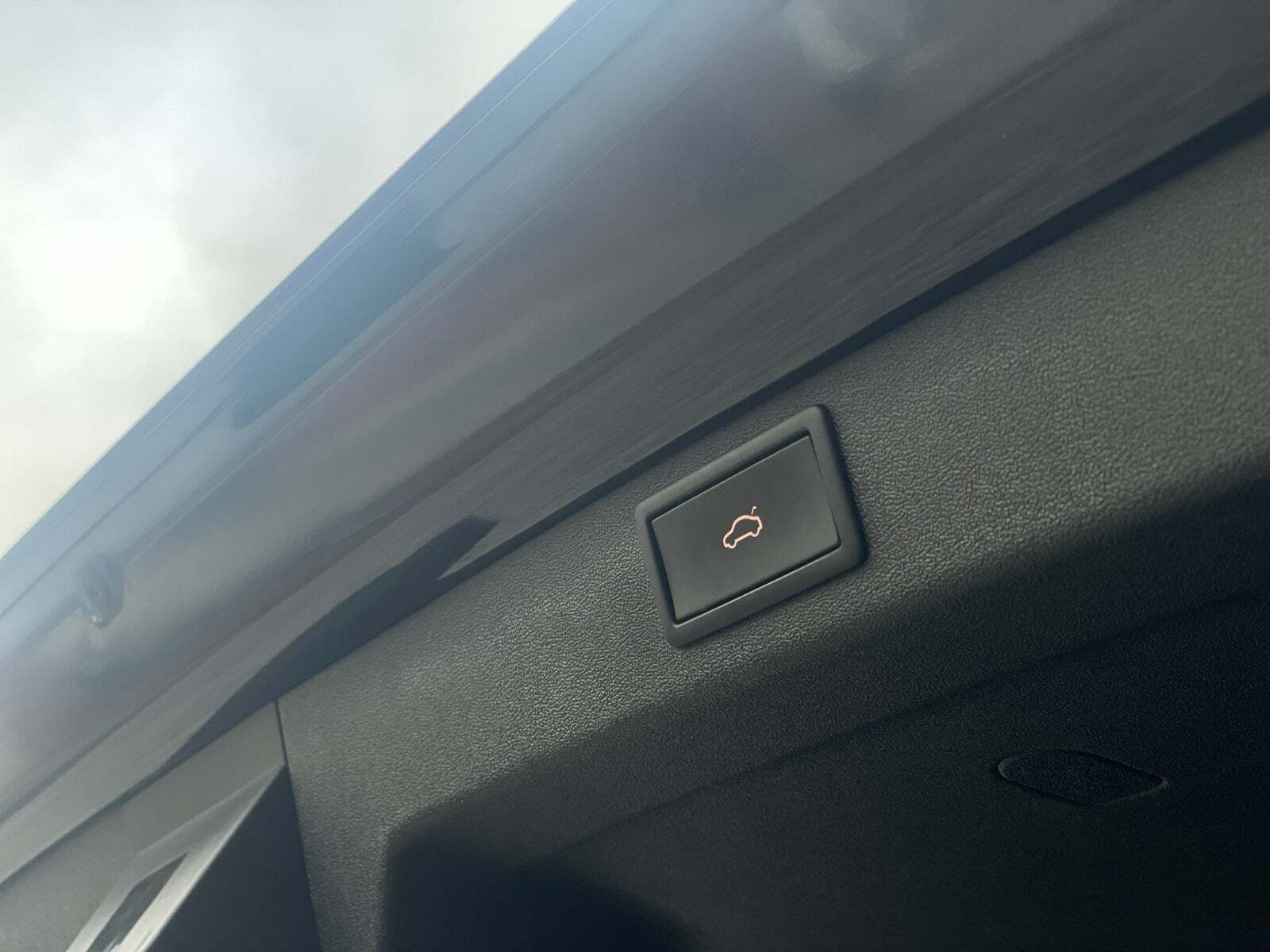 Sort Skoda Enyaq fra 2022