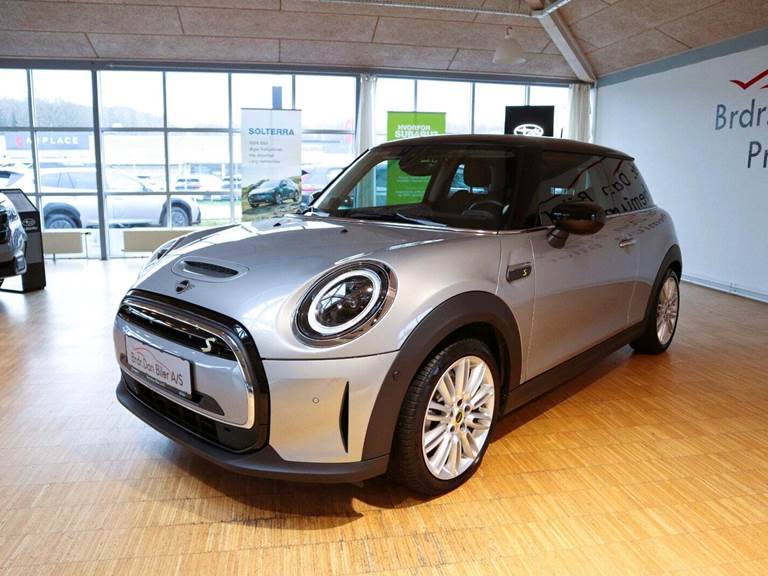 Mini Cooper SE Classic Trim