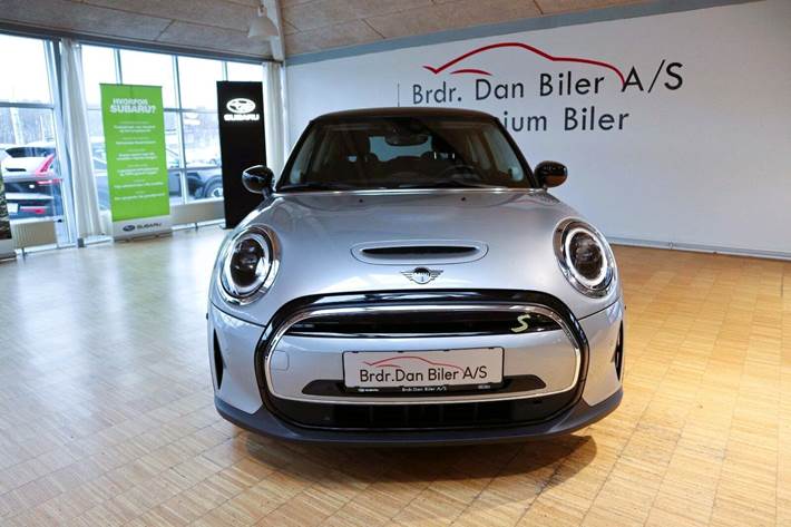 Grå Mini Cooper SE fra 2023