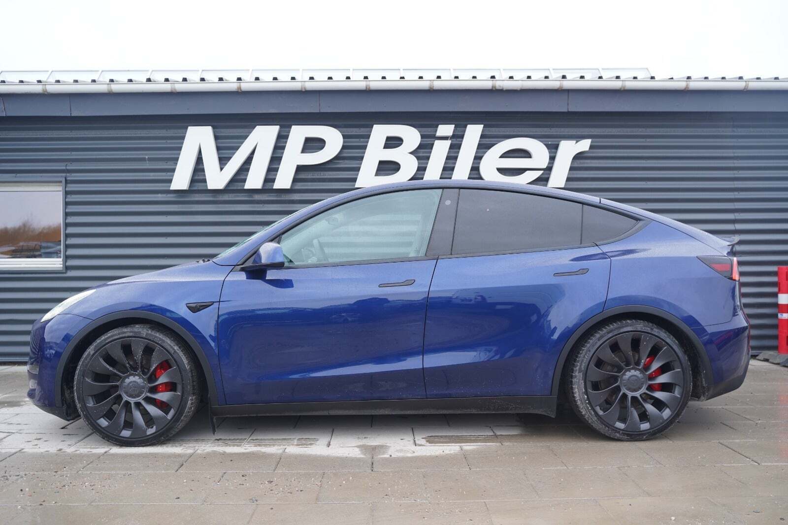 Tesla Model Y Performance AWD