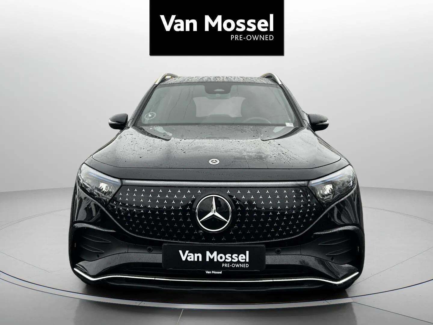 Mercedes EQB250+ AMG Premium