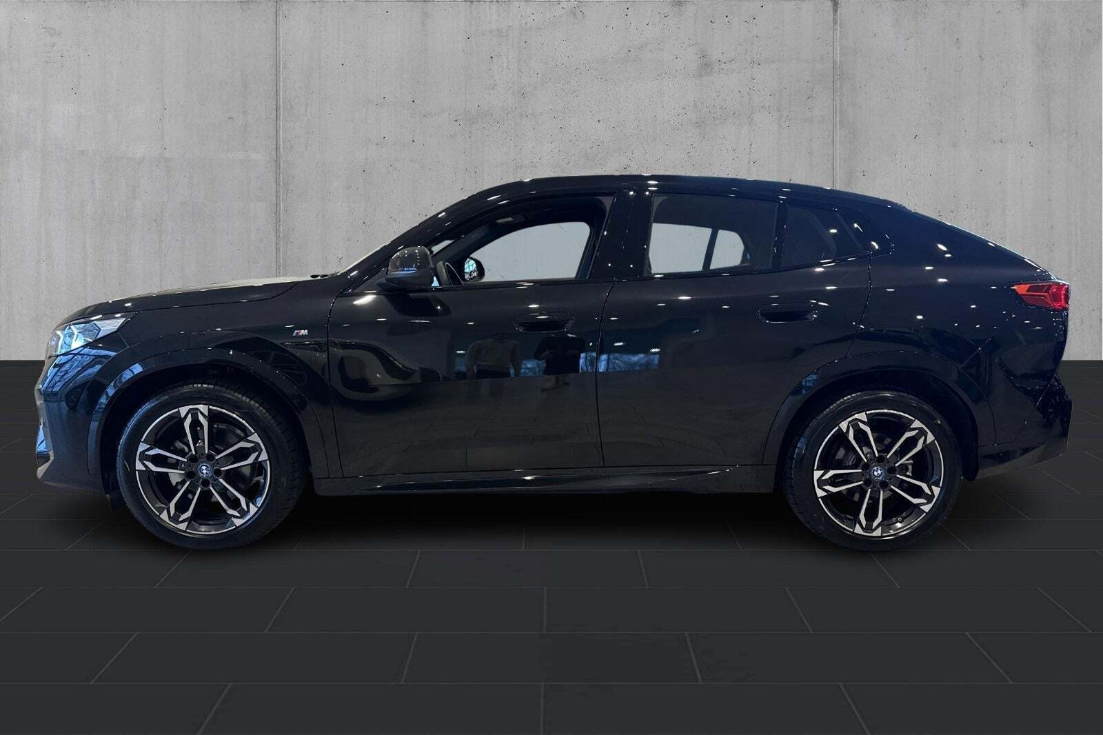 BMW iX2 eDrive20 M-Sport