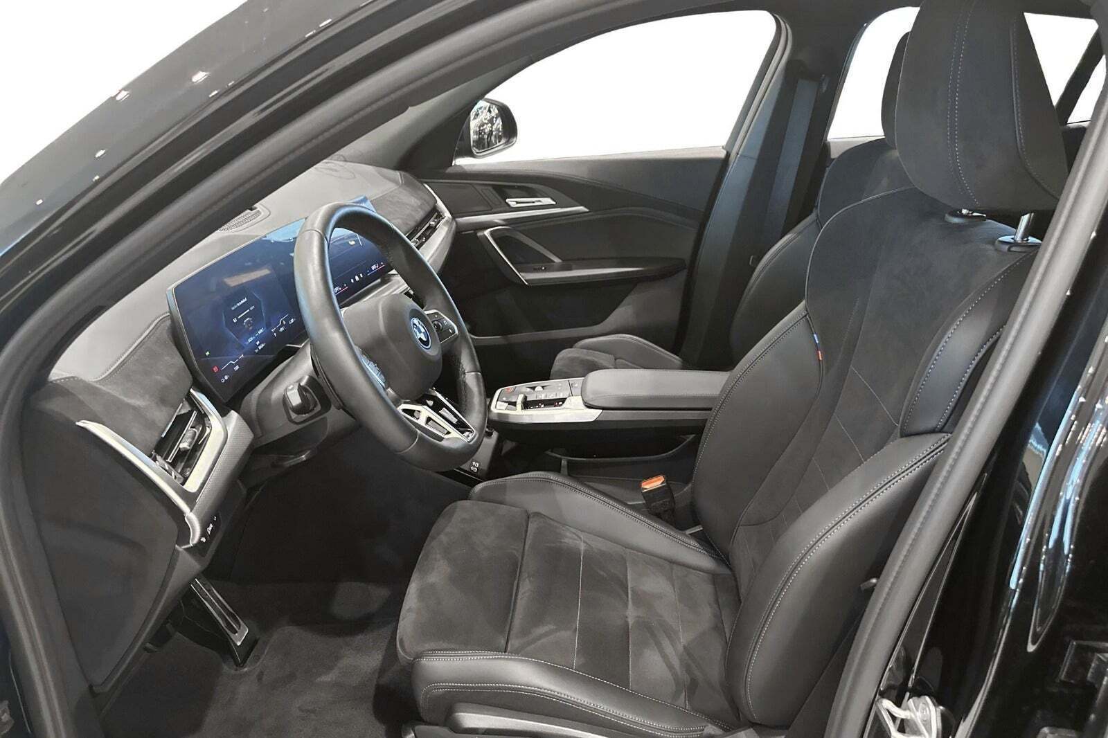 BMW iX2 eDrive20 M-Sport