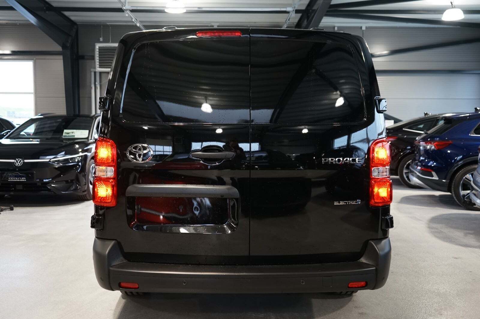 Toyota ProAce 75 Long Comfort Master