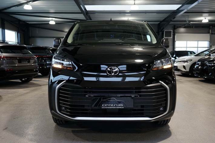 Sort Toyota ProAce fra 2025