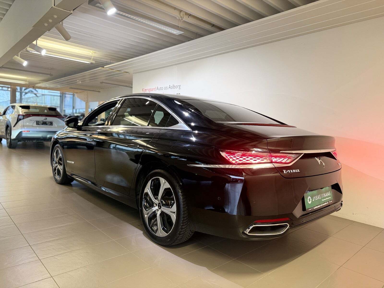 DS DS 9 1,6 E-Tense Performance Line+ EAT8